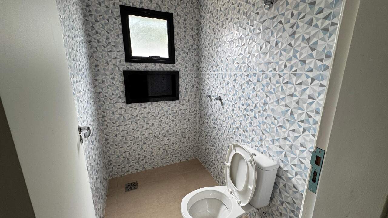 Casa em Condomínio à venda no Residencial Costa Leste: 