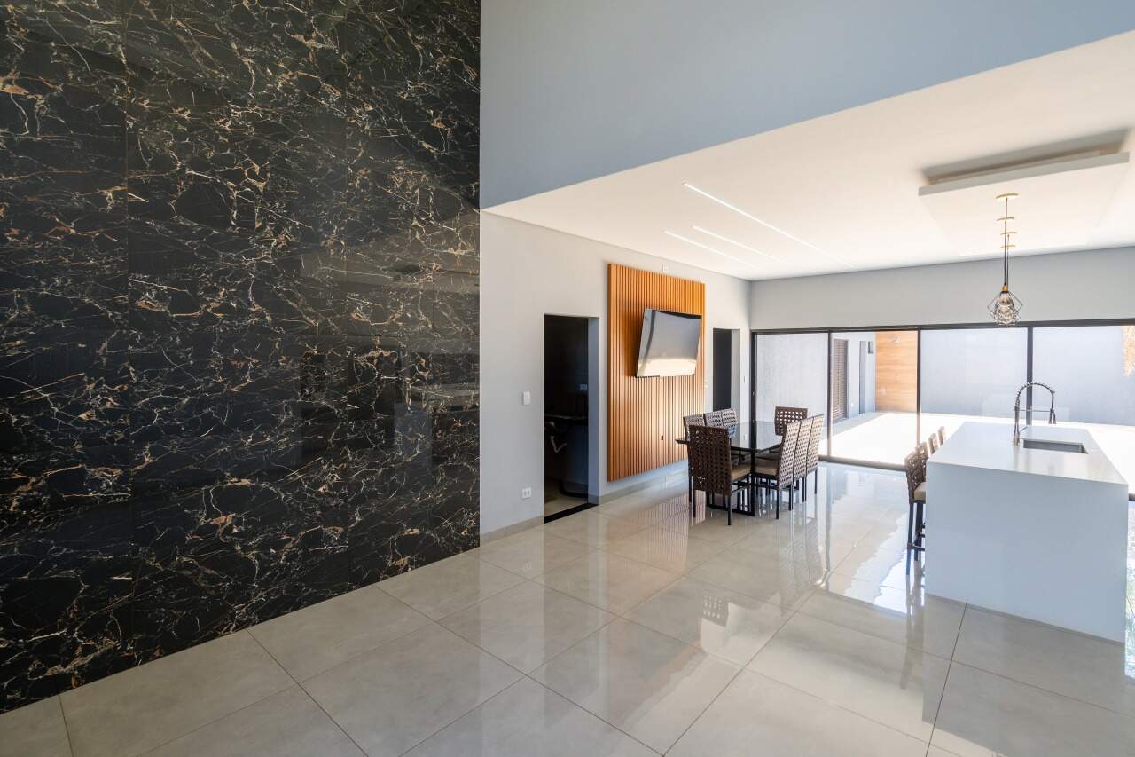 Casa em Condomínio à venda no Residencial Costa Leste: 