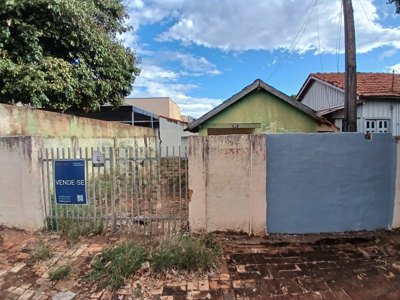 Terreno Comercial à venda no Centro: