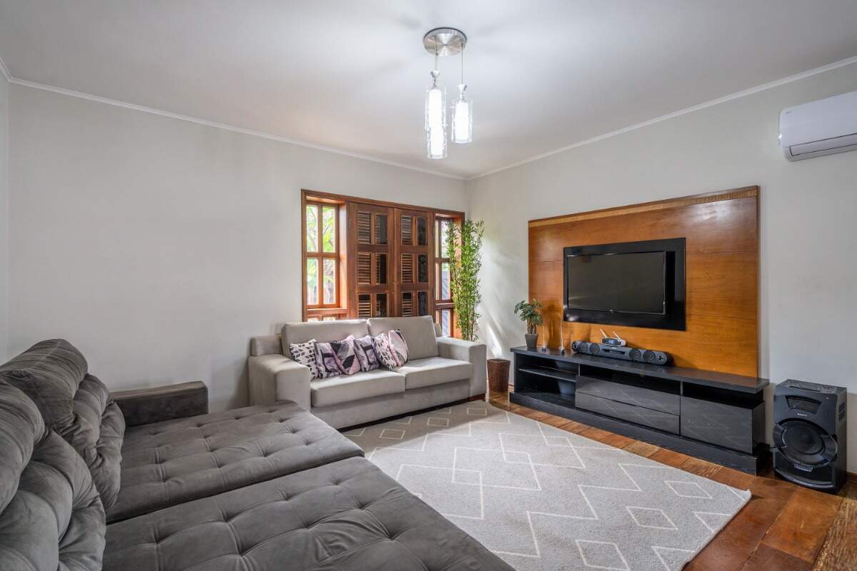 Casa à venda no Centro: 