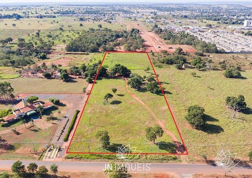 Terreno à venda no Zona Rural: 