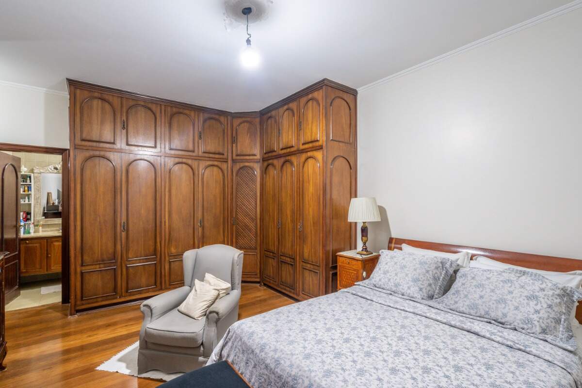 Casa à venda no Centro: 