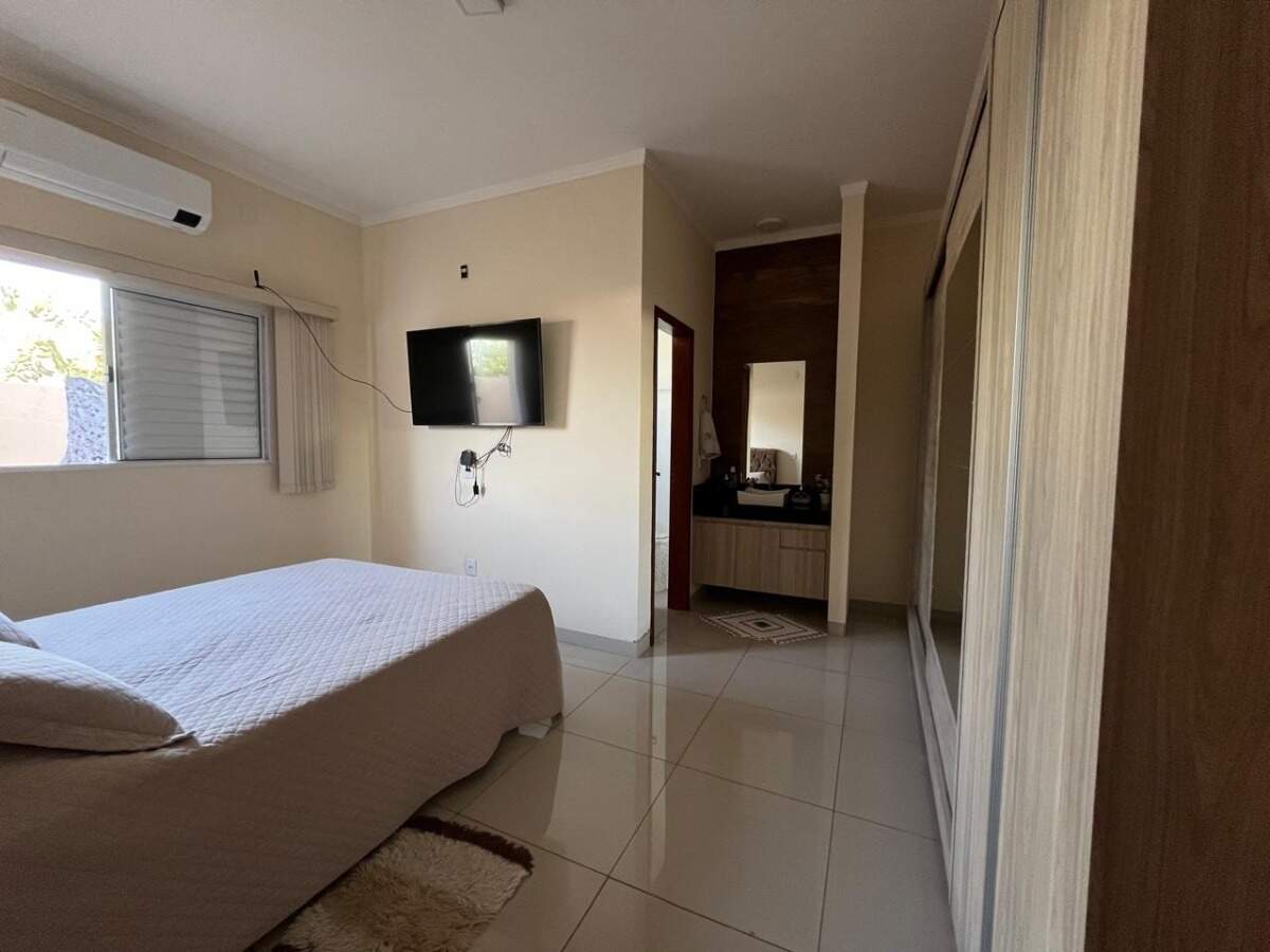 Casa em Condomínio à venda no Condomínio Recanto das Palmeiras: 