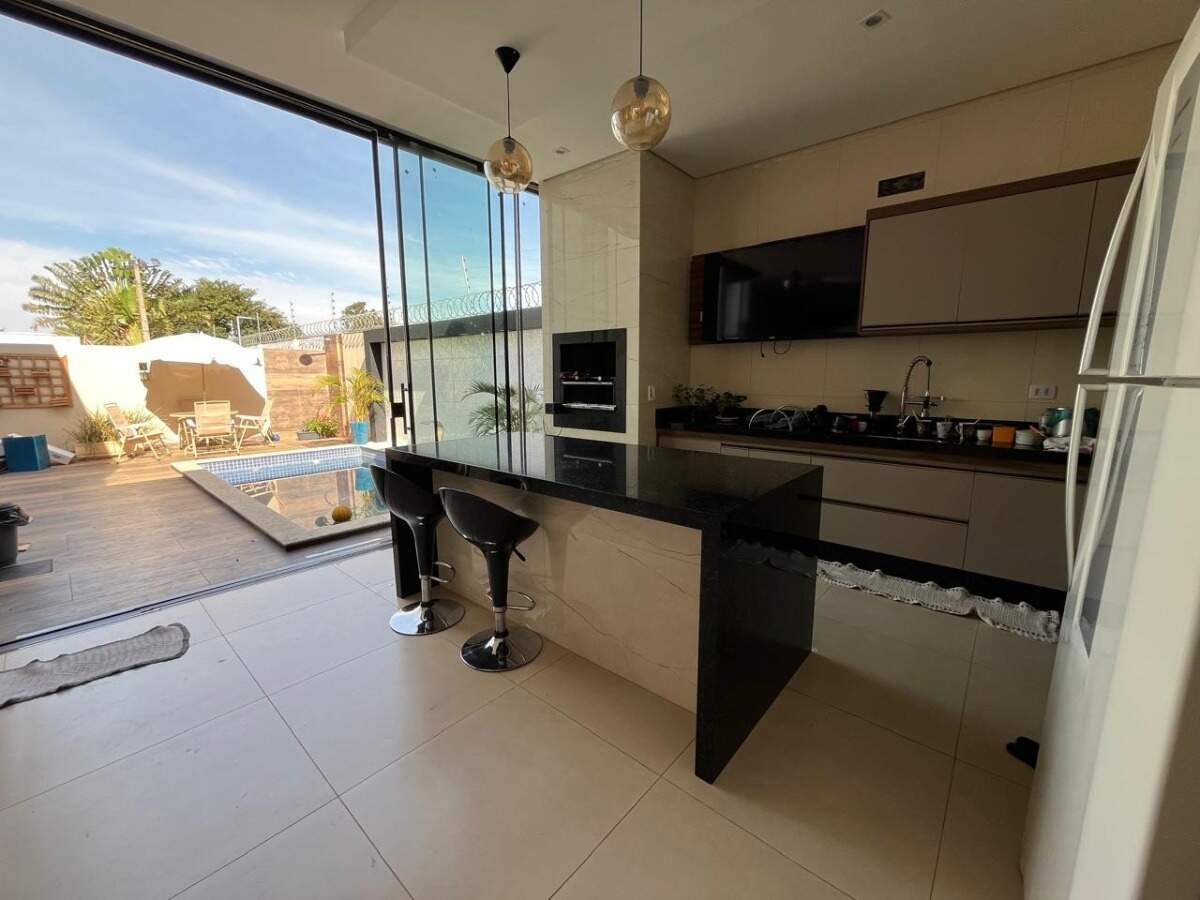 Casa em Condomínio à venda no Condomínio Recanto das Palmeiras: