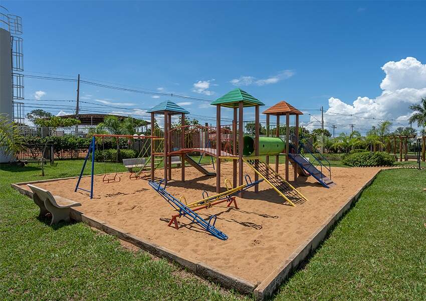 Terreno em Condomínio à venda no Costa Leste Loteamento Fechado: 