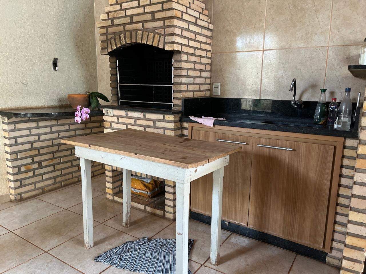 Casa à venda no Jardim dos Ipes: 