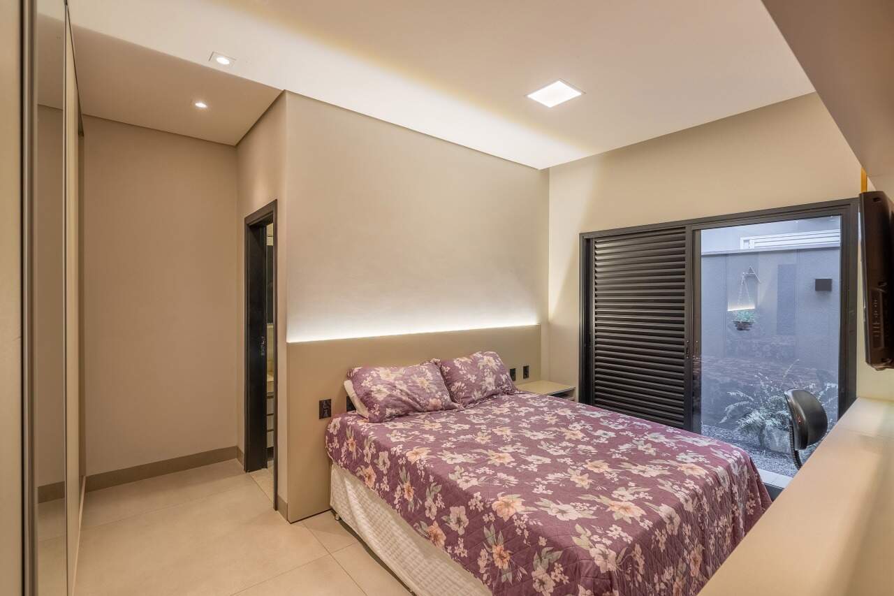 Casa em Condomínio à venda no Condomínio Portal Das Águas: 