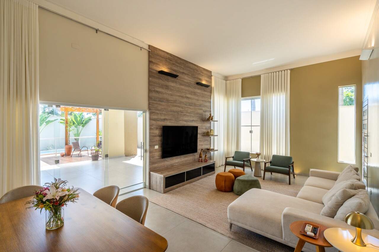 Casa à venda no Jardim dos Ipês III: 