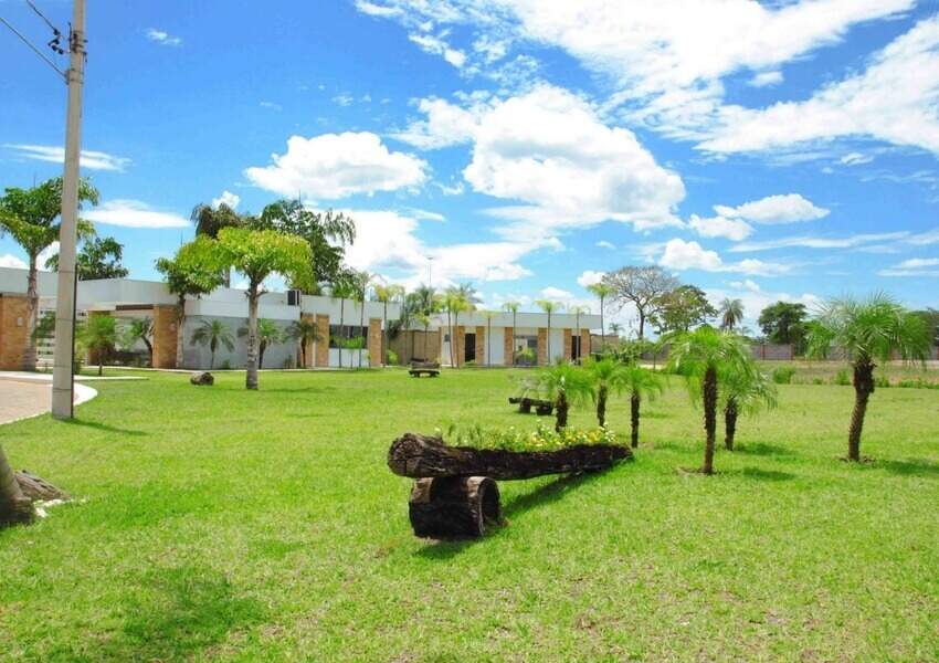 Terreno em Condomínio à venda no Village do Lago: 
