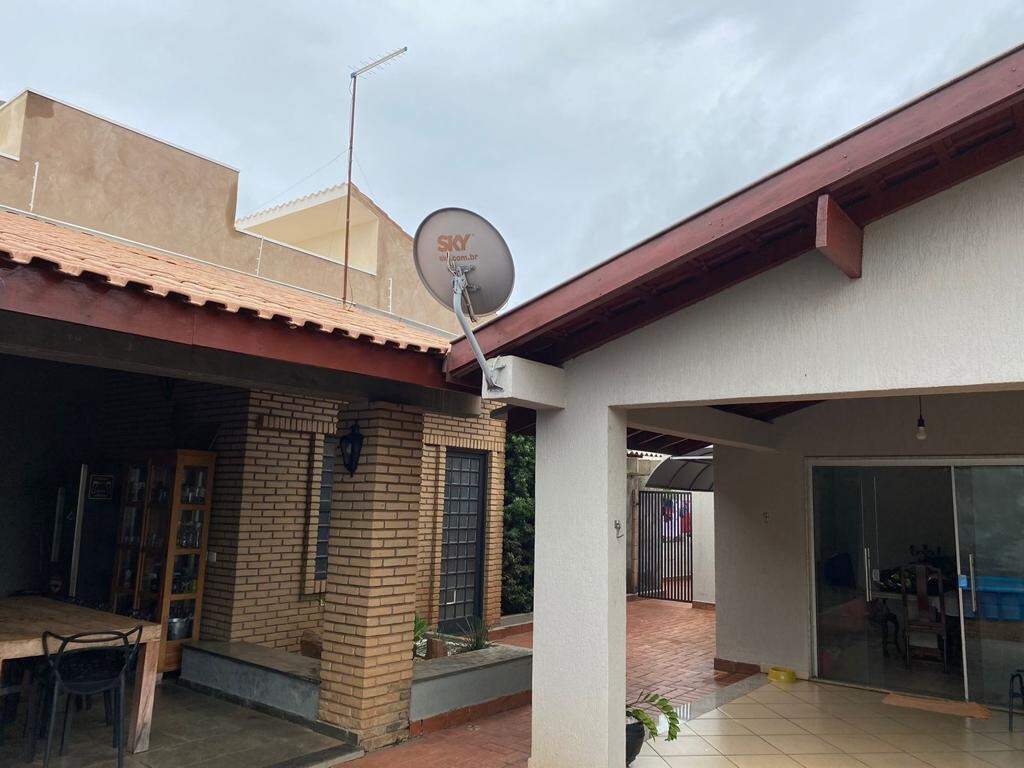 Casa à venda no Colinos: 