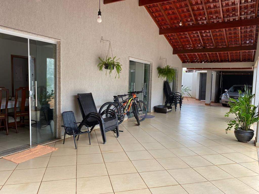 Casa à venda no Colinos: 