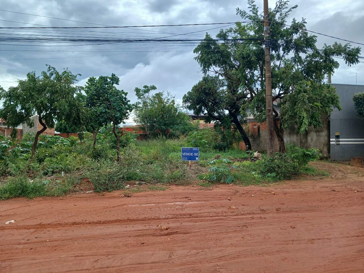 Terreno à venda no Jardim Alvorada: 