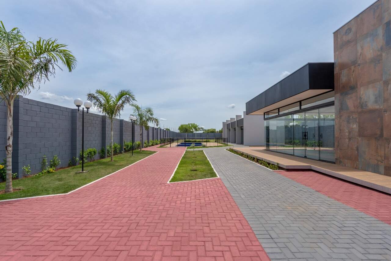 Terreno em Condomínio à venda no Sun Lake: 