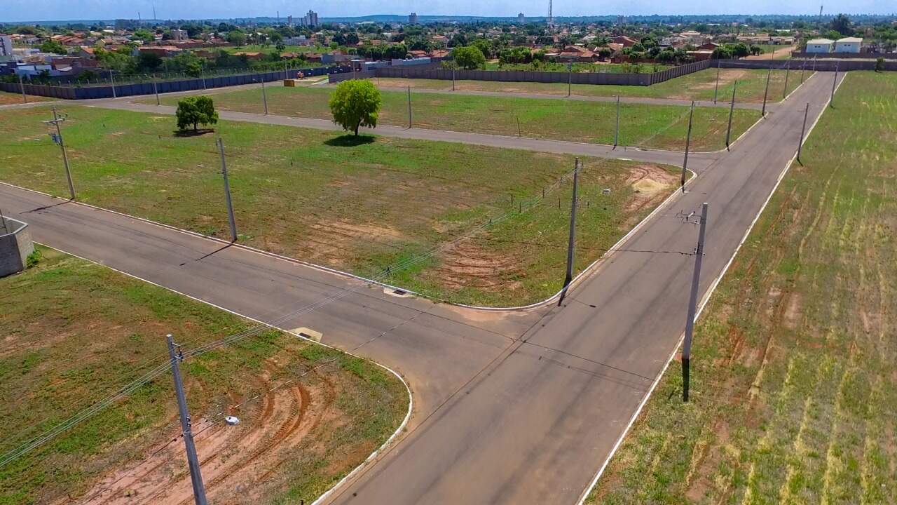 Terreno em Condomínio à venda no Sun Lake: 