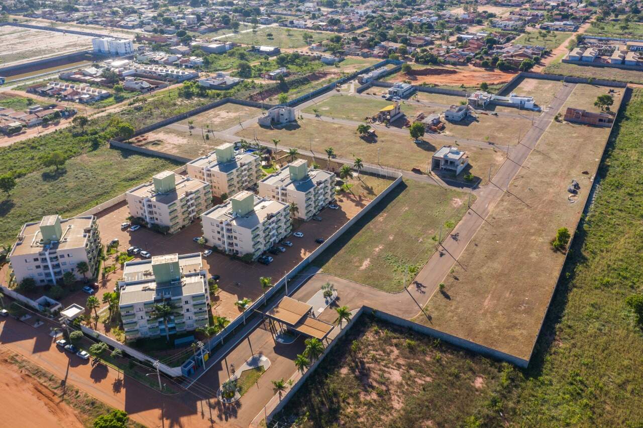 Terreno em Condomínio à venda no Sun Lake: 