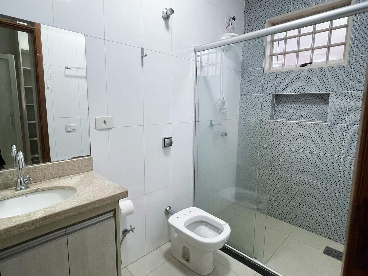 Casa à venda no Jardim das Américas: 