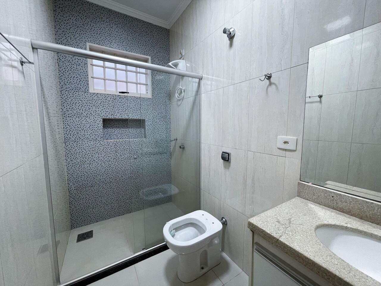 Casa à venda no Jardim das Américas: 