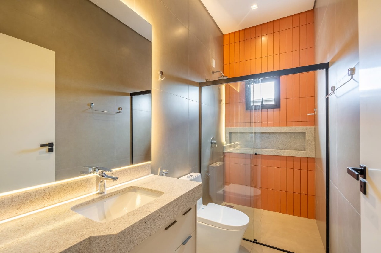 Casa em Condomínio à venda no Condomínio Villa de León: 