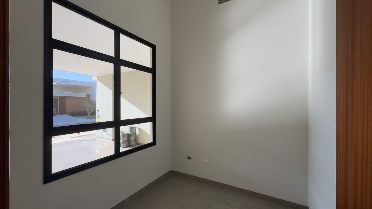 Casa em Condomínio à venda no Condomínio Portal Das Águas: 
