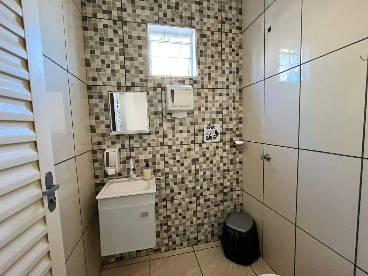 Prédio Comercial à venda no Centro: