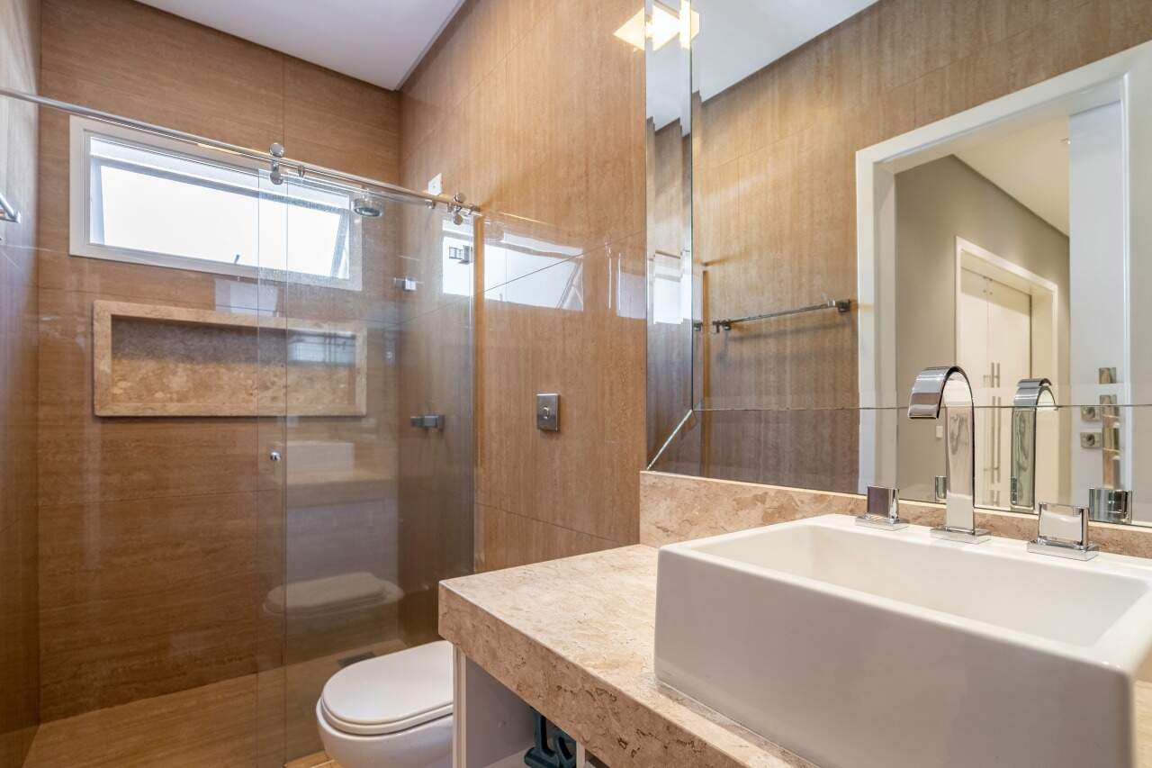 Casa em Condomínio à venda no Condomínio Portal Das Águas: 