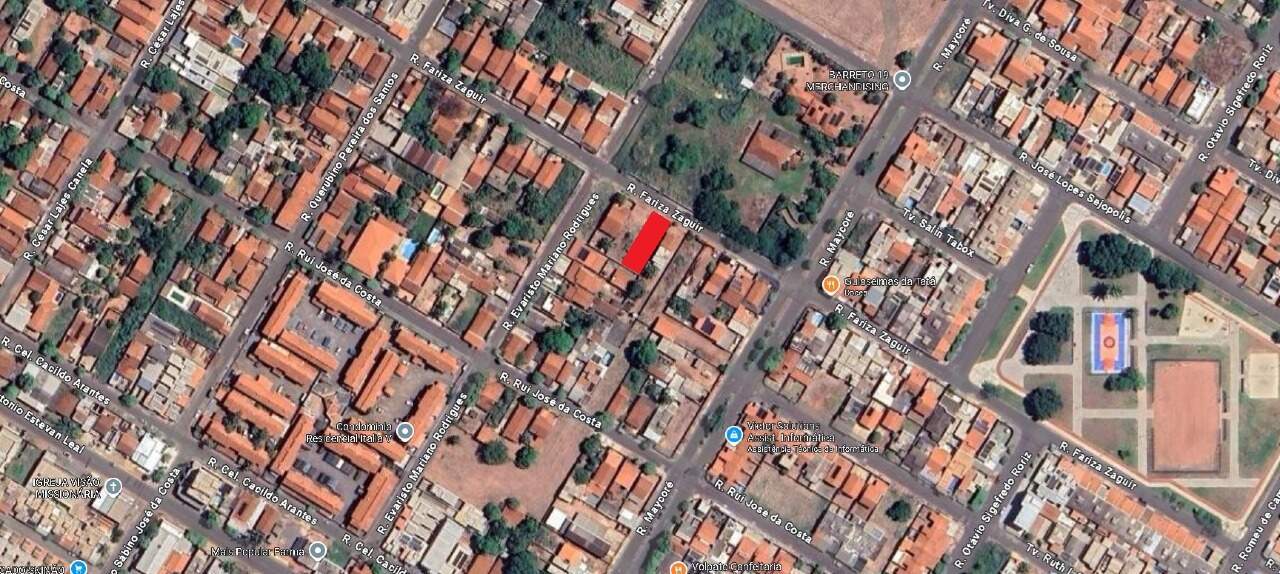 Terreno à venda no Jardim Paranapungá: