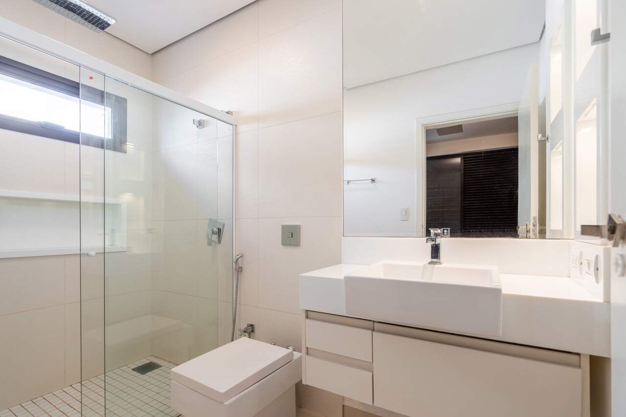 Casa em Condomínio à venda no Condomínio Portal Das Águas: 