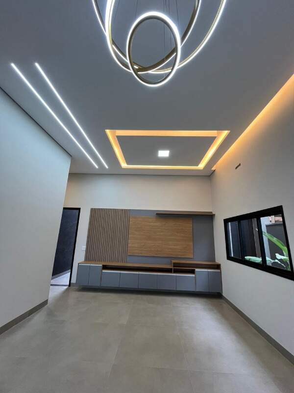 Casa em Condomínio à venda no Condomínio Villa de León: