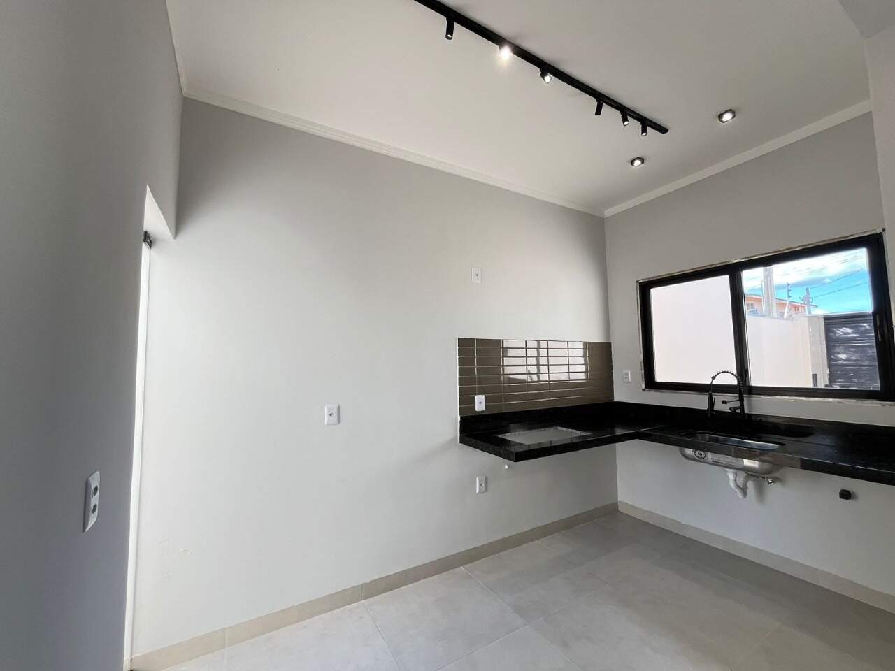 Casa à venda no Santos Dumont: 