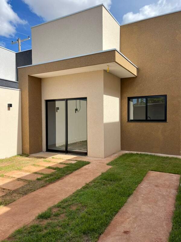 Casa à venda no Santos Dumont: 