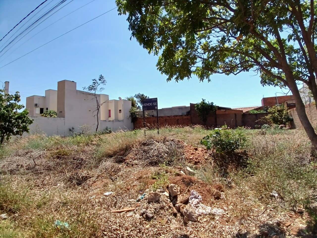 Terreno à venda no Jardim Alvorada: