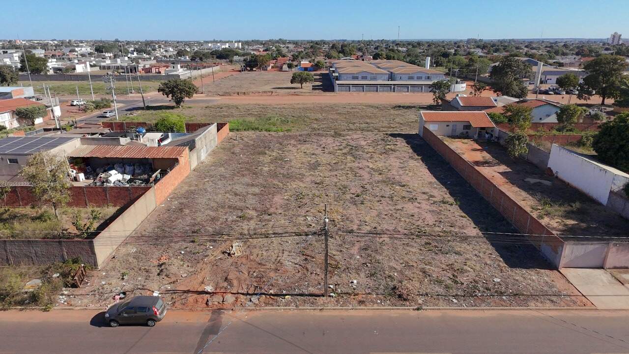 Terreno à venda no Vila Nova: 