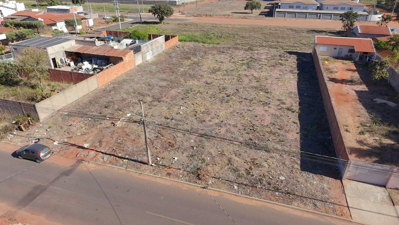 Terreno à venda no Vila Nova: 