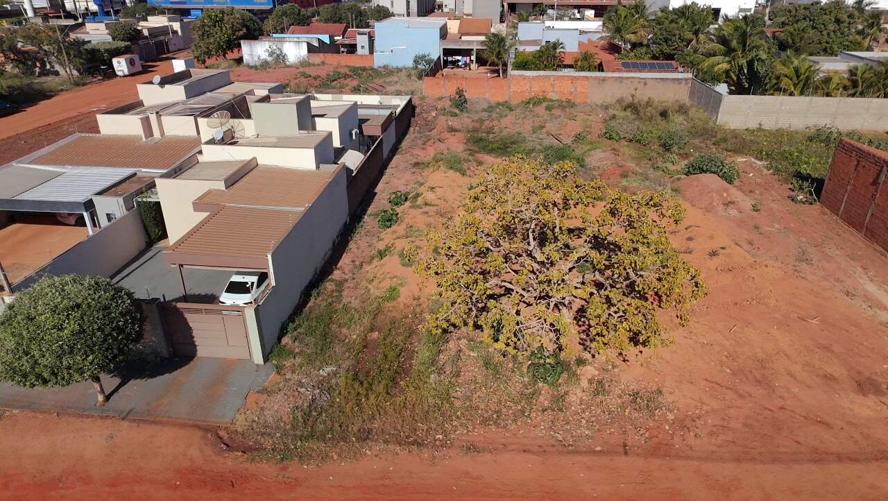 Terreno à venda no Jardim Alvorada: 