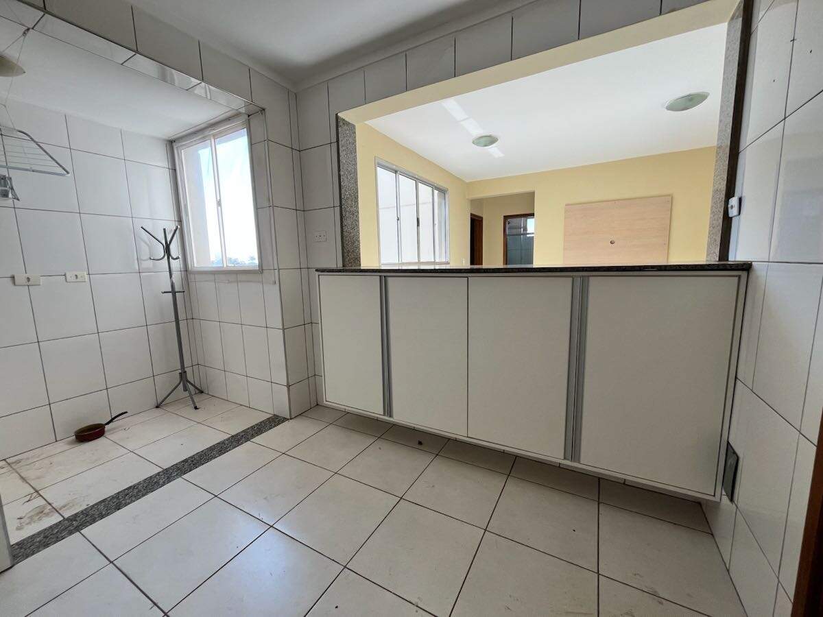 Apartamento à venda no Jardim Novo Aeroporto: 