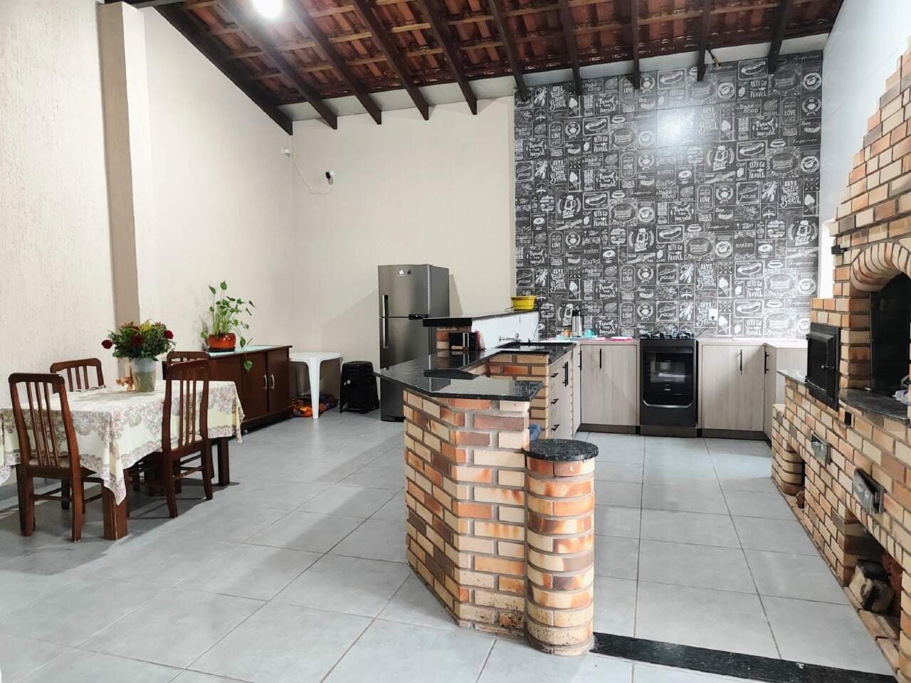 Casa à venda no Jardim dos Ipes: