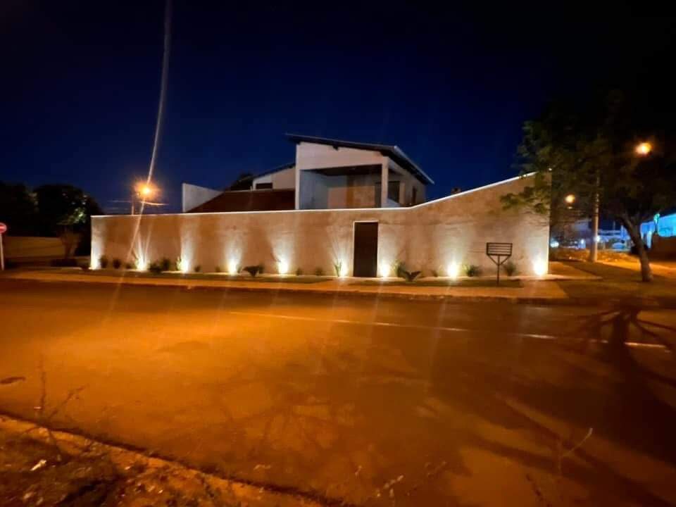 Casa à venda no Jardim dos Ipes: