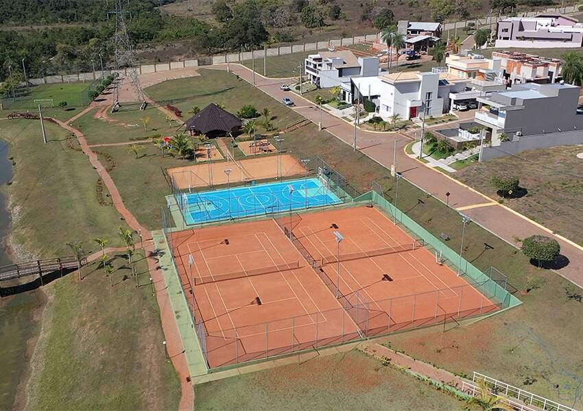 Terreno em Condomínio à venda no Village do Lago: 