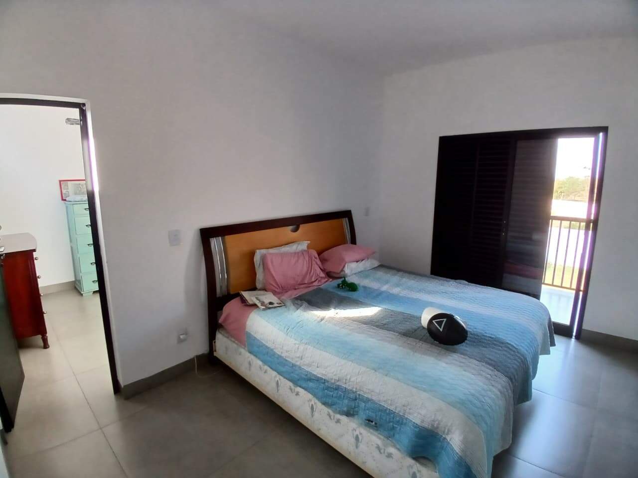 Casa em Condomínio à venda no Village do Lago:
