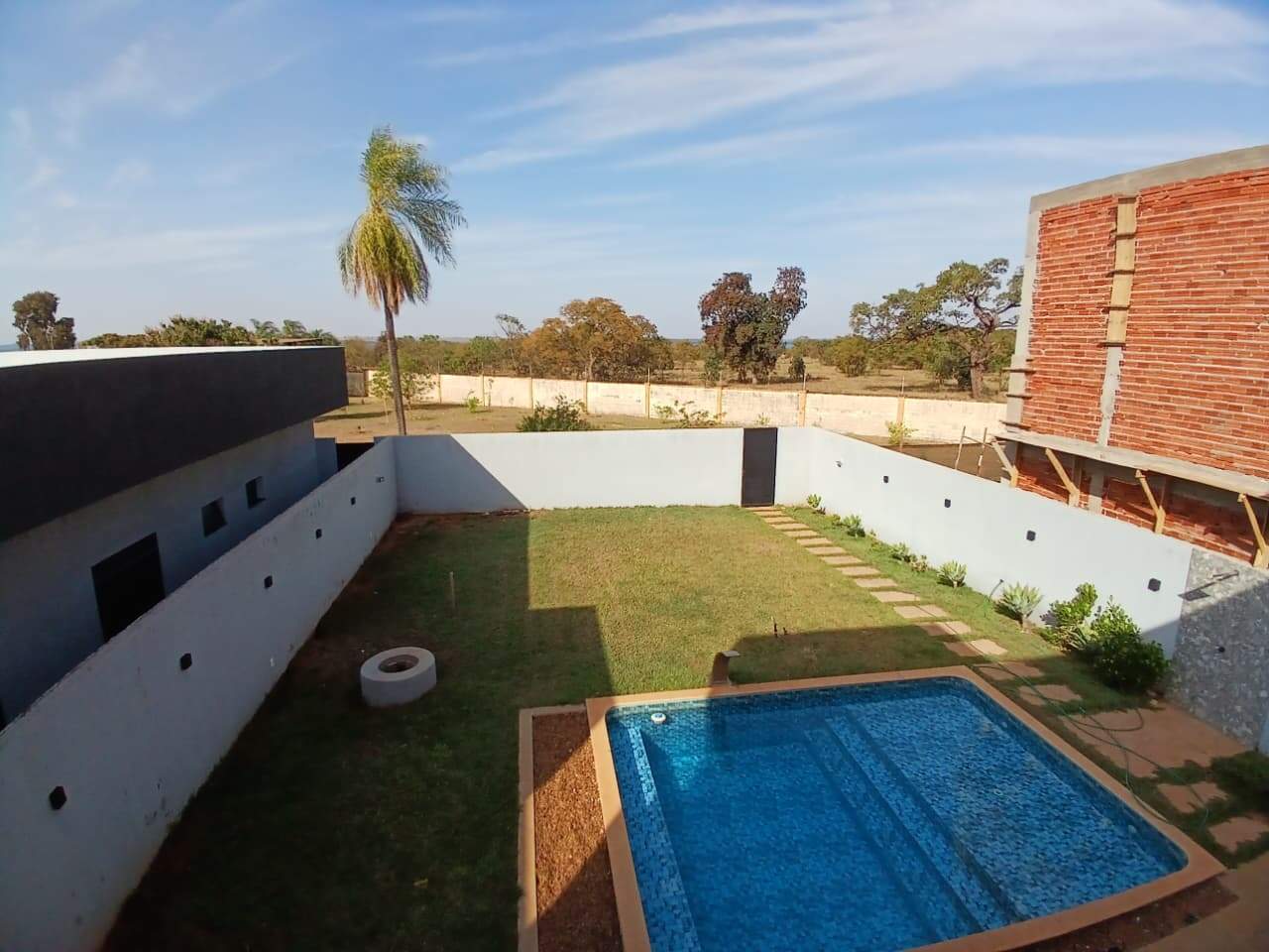 Casa em Condomínio à venda no Village do Lago: