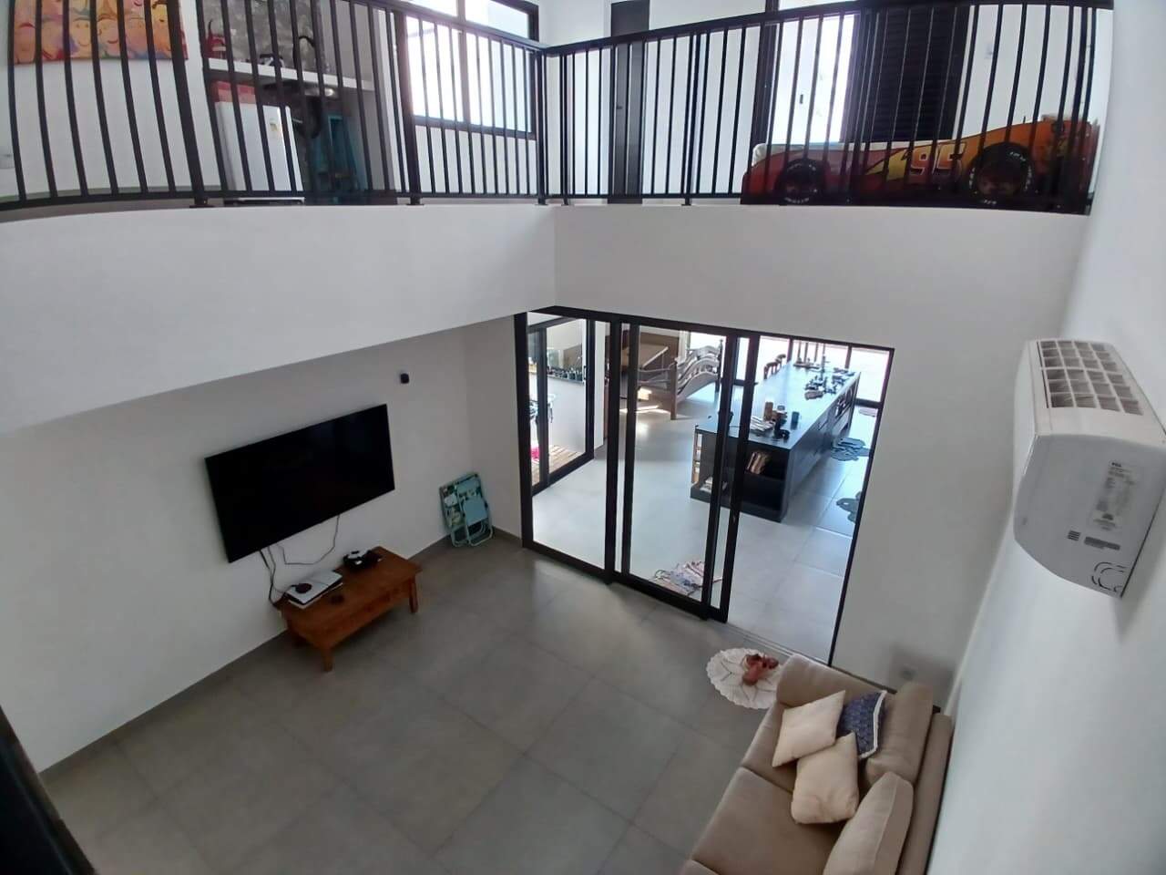 Casa em Condomínio à venda no Village do Lago: