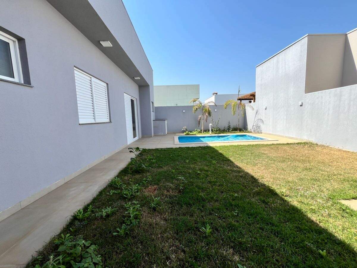 Casa em Condomínio à venda no Residencial Costa Leste: 