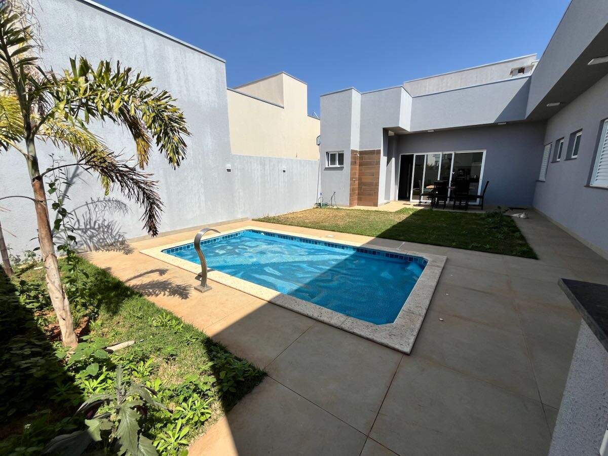 Casa em Condomínio à venda no Residencial Costa Leste: 