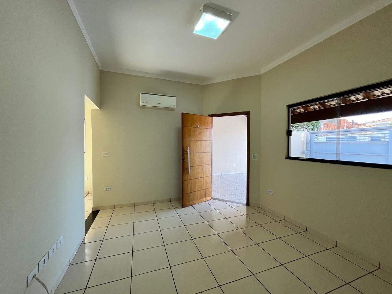 Casa à venda no Jardim dos Ipes: 