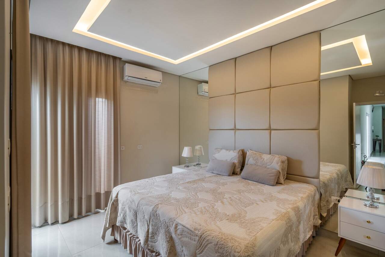 Casa em Condomínio à venda no Condomínio Villa de León: 