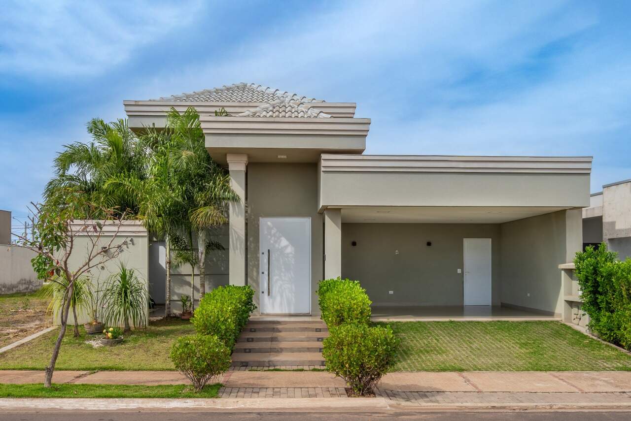 Casa em Condomínio à venda no Condomínio Villa de León: 