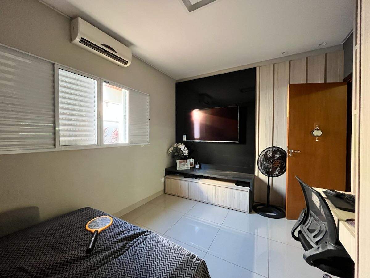 Casa em Condomínio à venda no Condomínio Recanto das Palmeiras: 