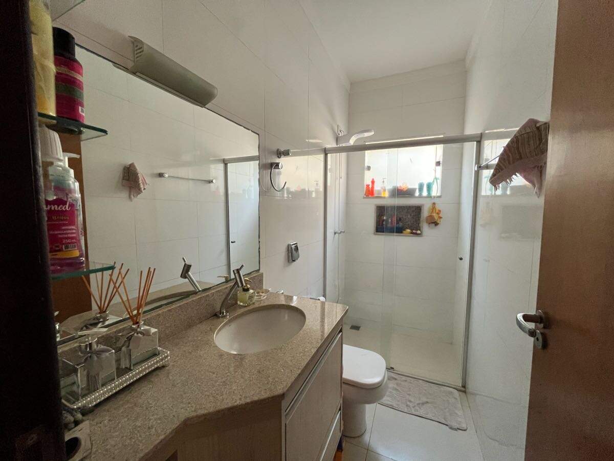 Casa em Condomínio à venda no Condomínio Recanto das Palmeiras: 