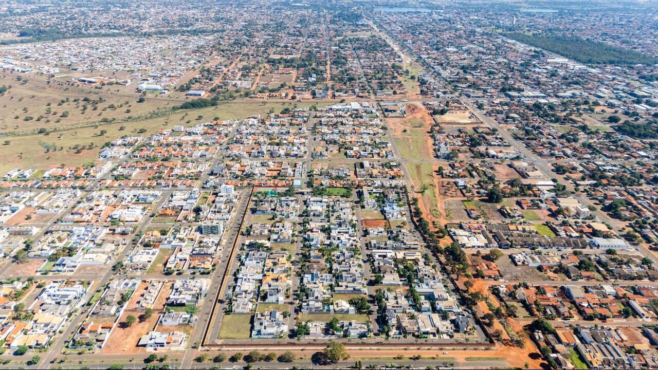 Terreno em Condomínio à venda no Condomínio Alto dos Ipês: 