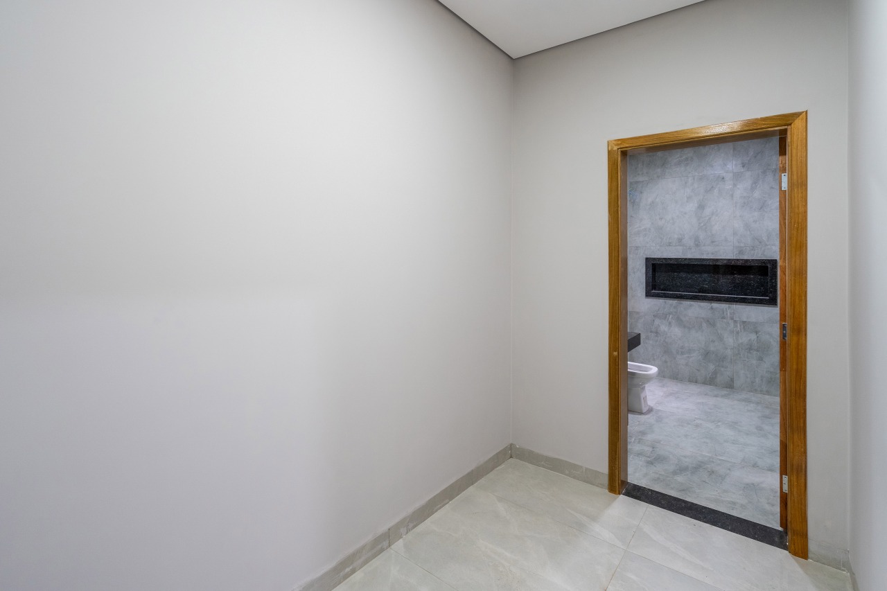 Casa em Condomínio à venda no Residencial Costa Leste: 